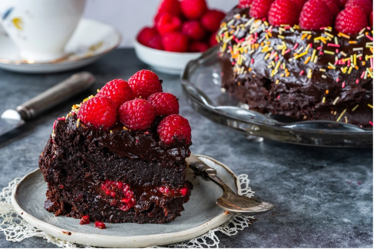 kawałek ciasta brownie